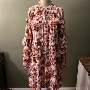 HOLIDAY SALE Floral Long Sleeve Dress